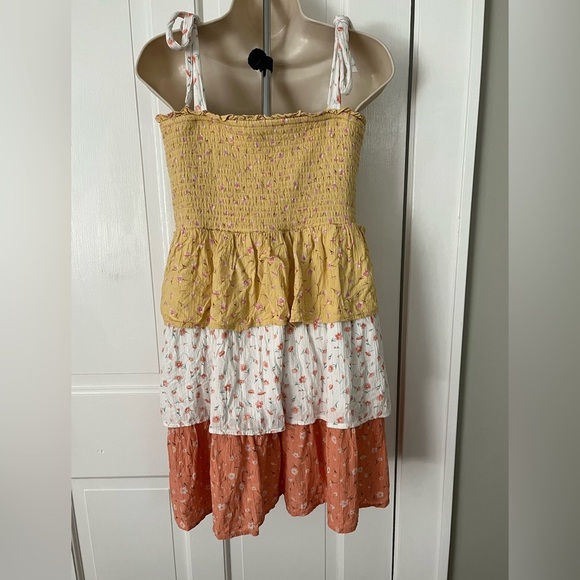 American Eagle Ditsy Floral Smocked Tiered Mini Dress size Large Summer Cottage - Picture 9 of 13